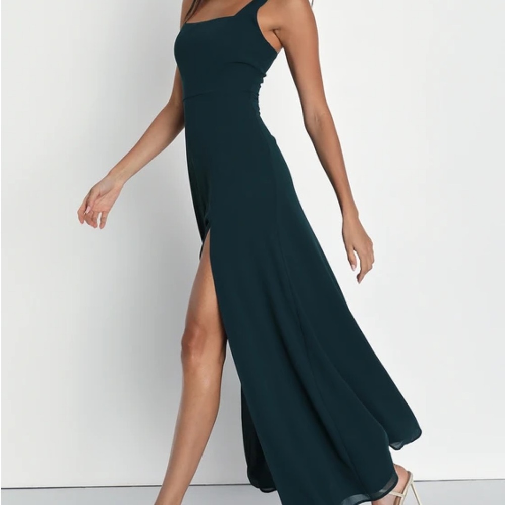 Elegant Teal Evening Gown